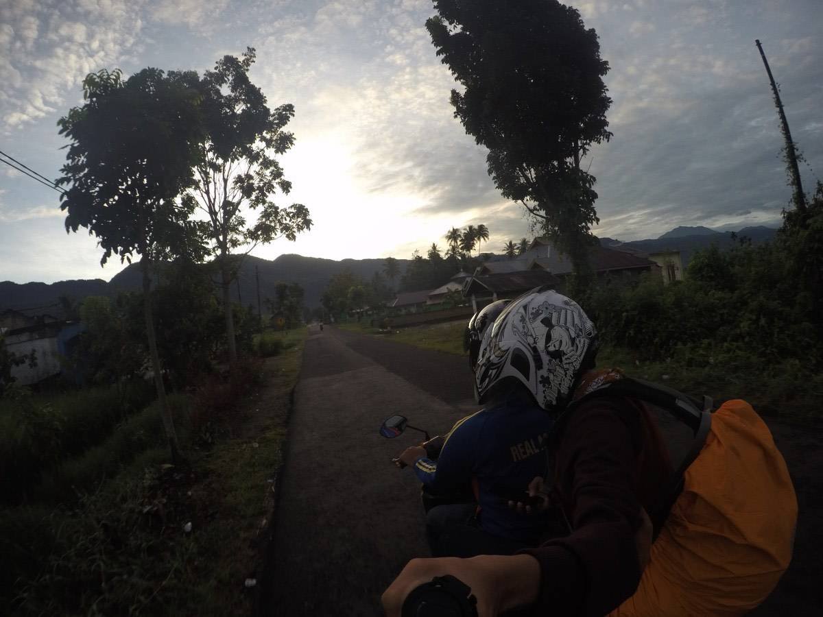 The road to Lake Maninjau, West Sumatra